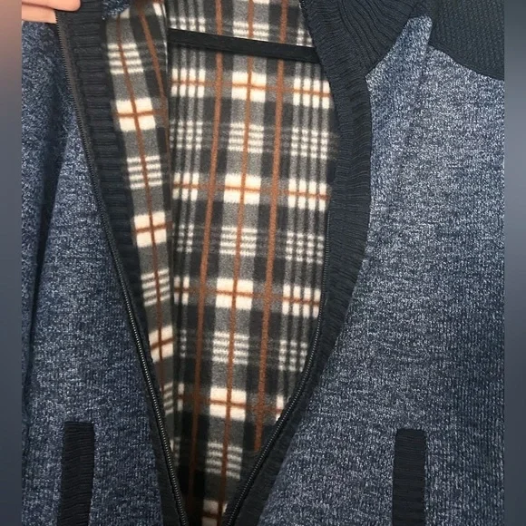 Men's Blue and Black Zip-Up Cardigan Sweater - Picture 6 of 7